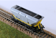 Peco N Gauge Wagon Loads NR-211 - 2 Coal Loads & 2 Canopies for 'HAA' Coal Hopper Wagons