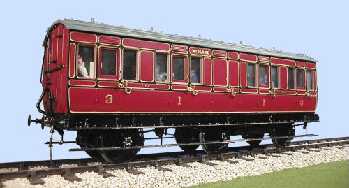 Slaters 4mm Coach Kit 4C013 - MR 6 Wheel Clayton Arc Roof Coach First/Third Composite